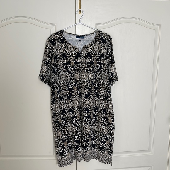 Black dress with tan and white design - Picture 1 of 7